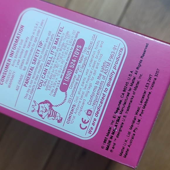 1992 Army Barbie - Picture 11 of 11